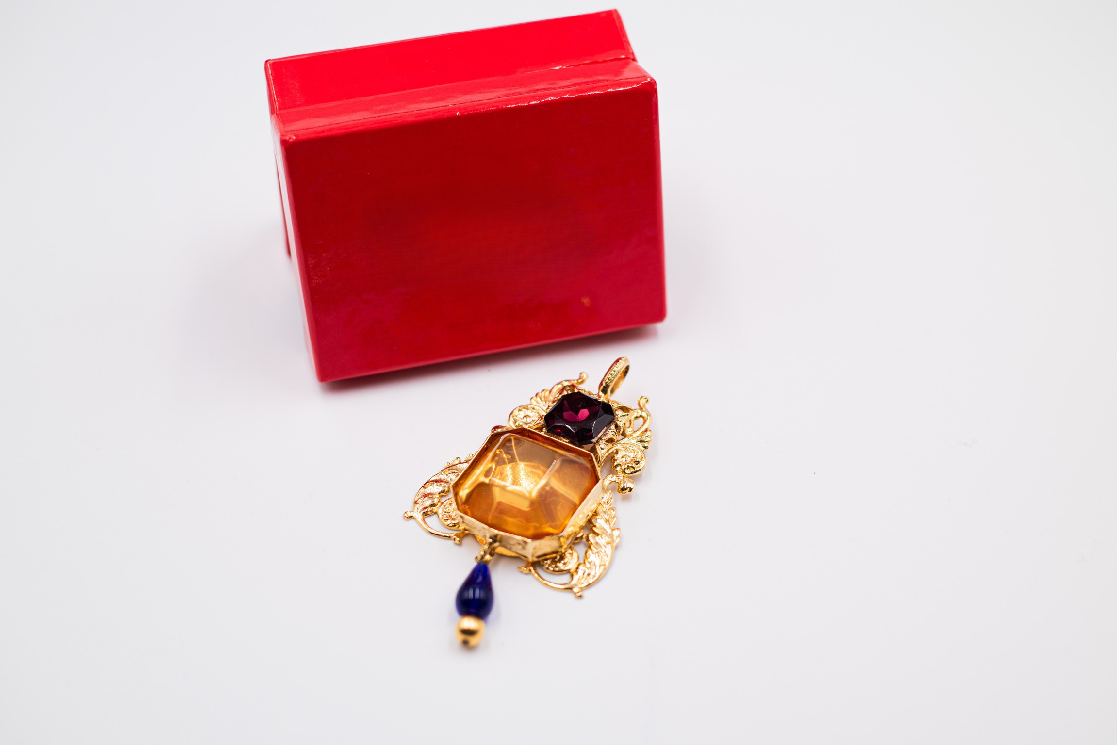 CIONDOLO / SPILLA VINTAGE