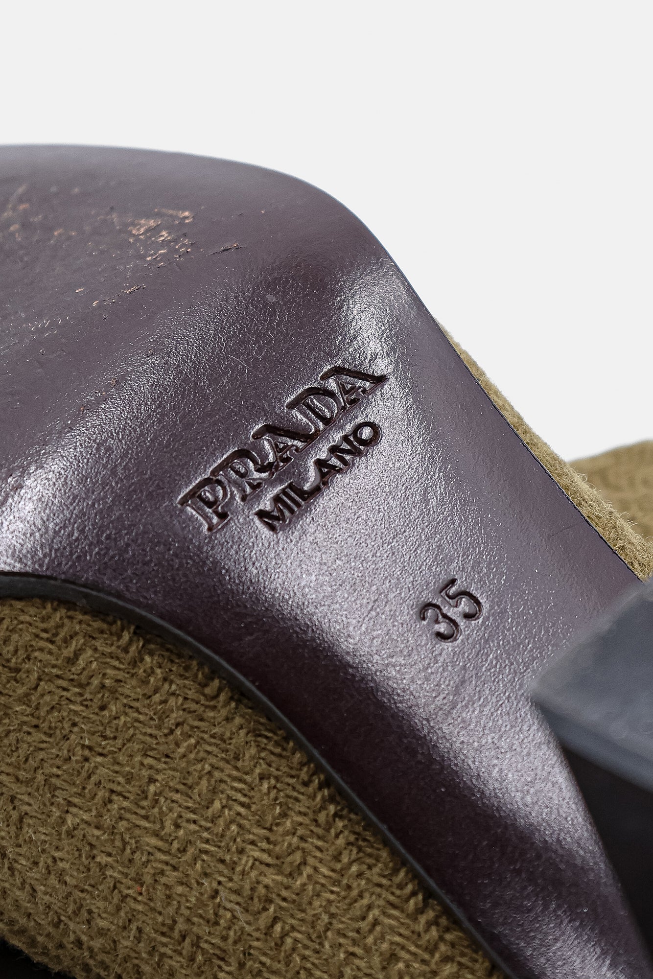 décolleté Prada