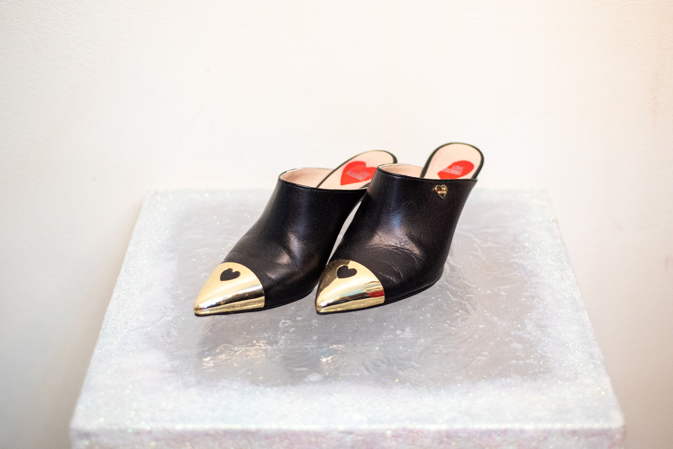 SCARPA LOVE MOSCHINO