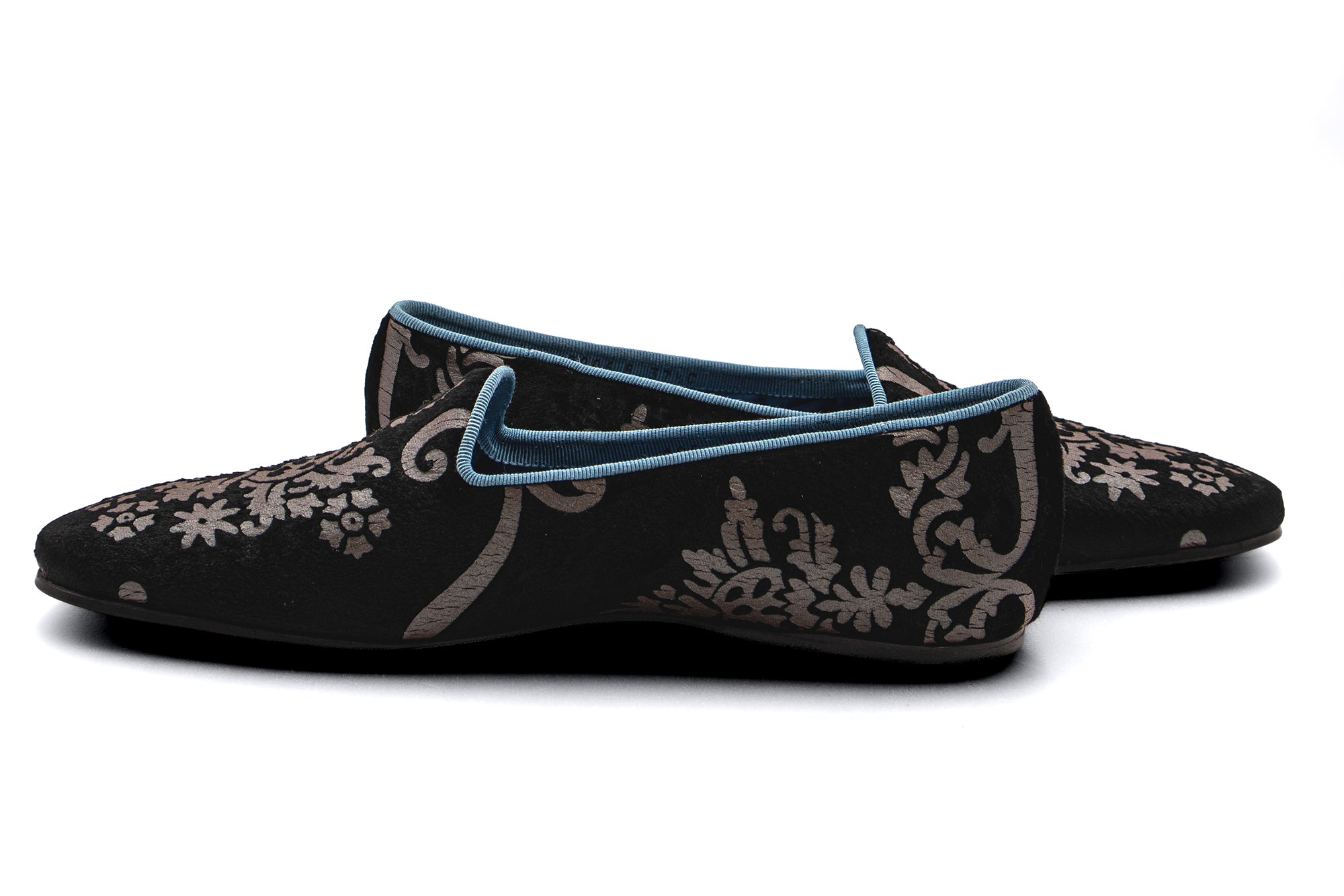 smoking slippers Gucci