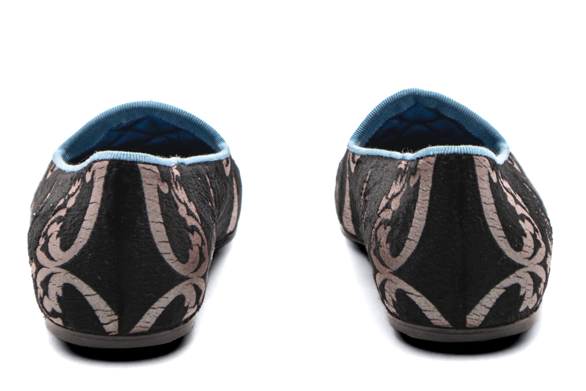 smoking slippers Gucci