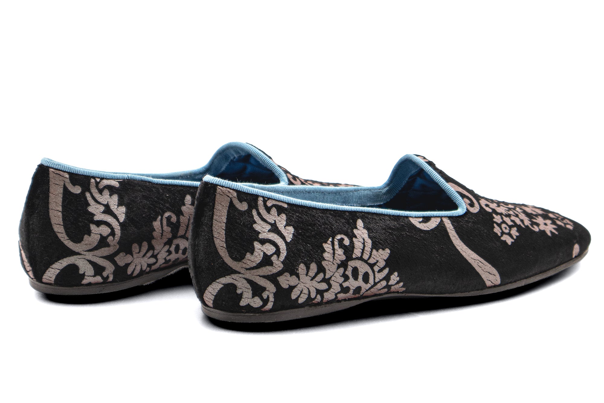 smoking slippers Gucci