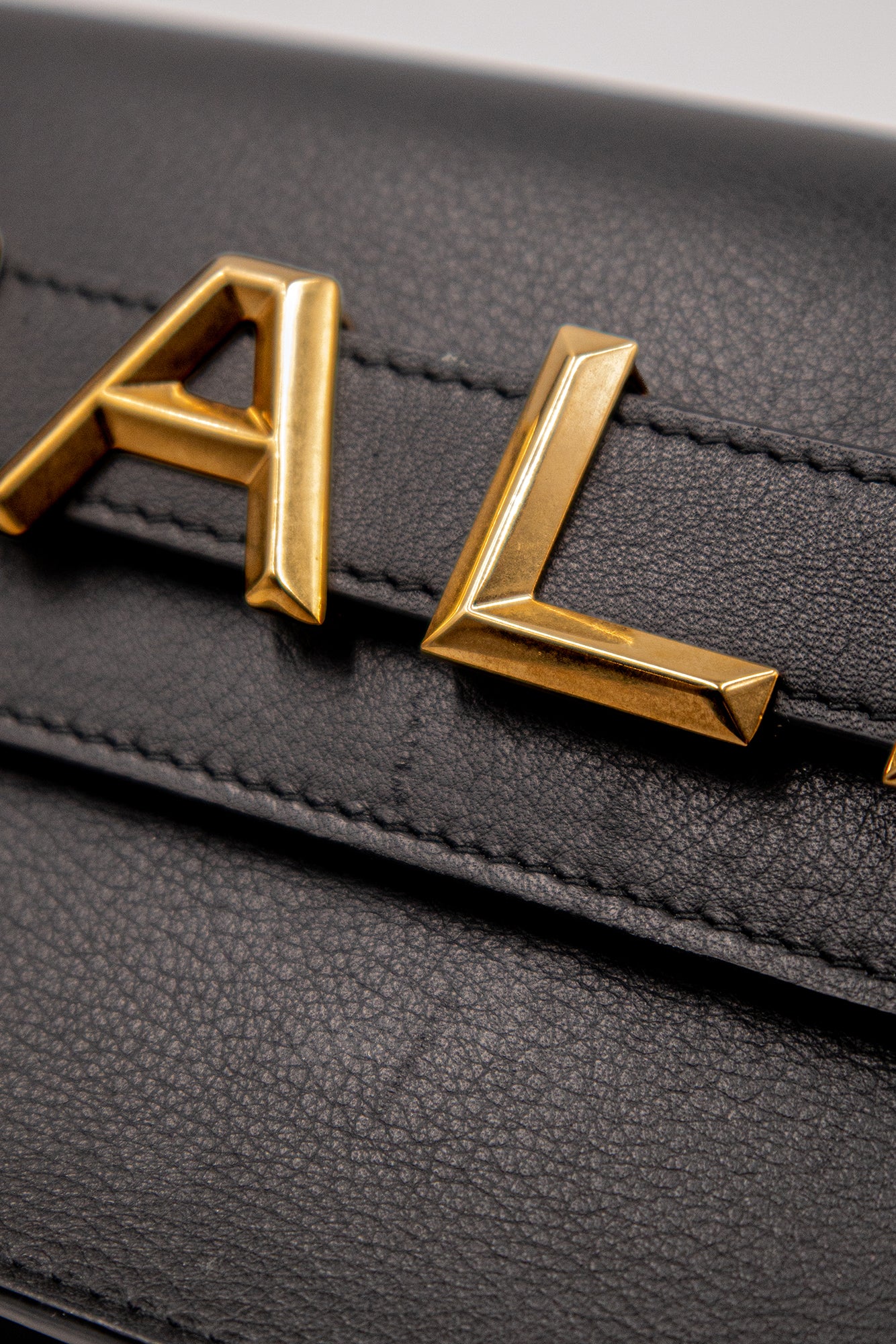 SPELL BAG BALLY
